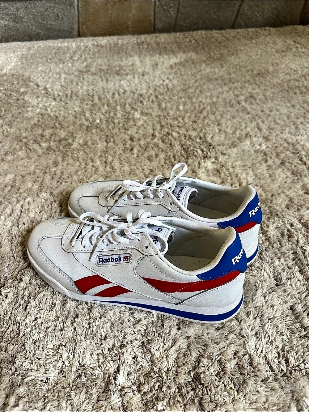 Reebok Club C Revenge Sneakers White & Red US 7.5 Like New